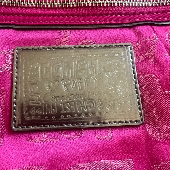 COACH Poppy Storypatch Tote Bag EUC - Picture 3 of 9